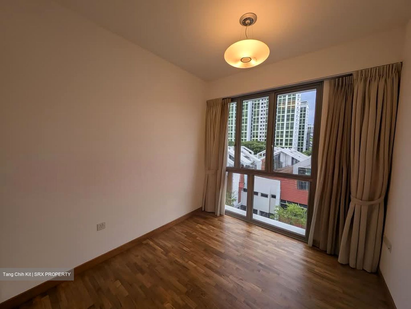 Woodhaven (D25), Condominium #579100521